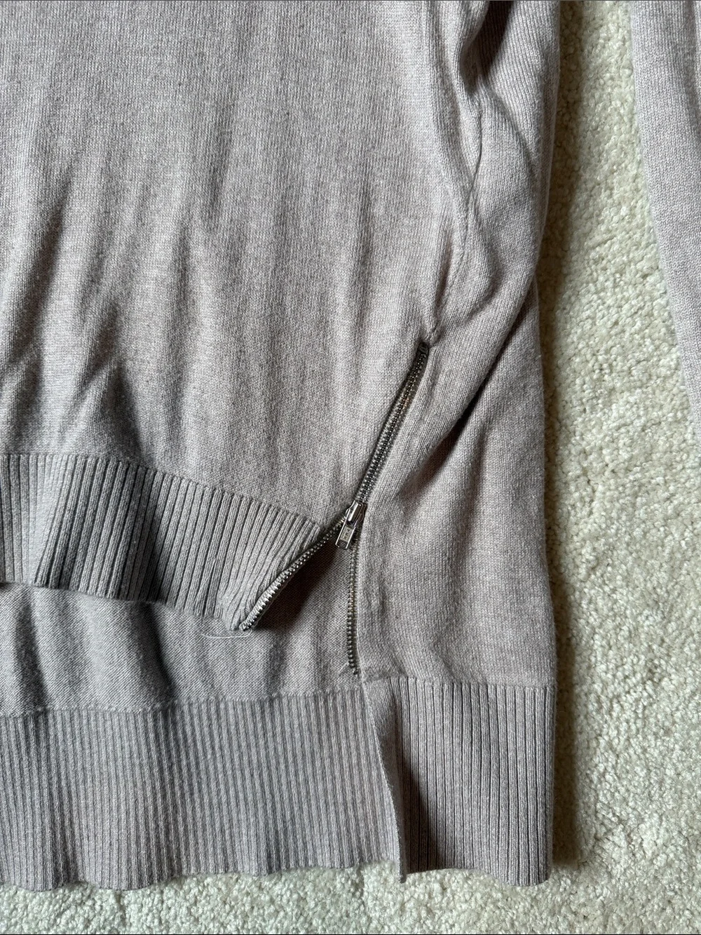 Express Women’s V-Neck Zip-Hem Sweater - Mushroom Taupe - Picture 2 of 3